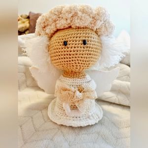 Crochet angel amigurumi (hand made)